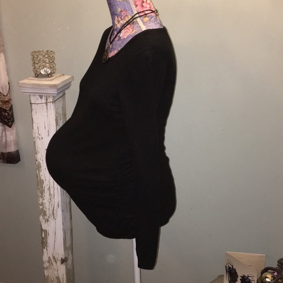 Motherhood Maternity Long Sleeve Black Sweater Top Buttoned Back Small - Picture 4 of 8
